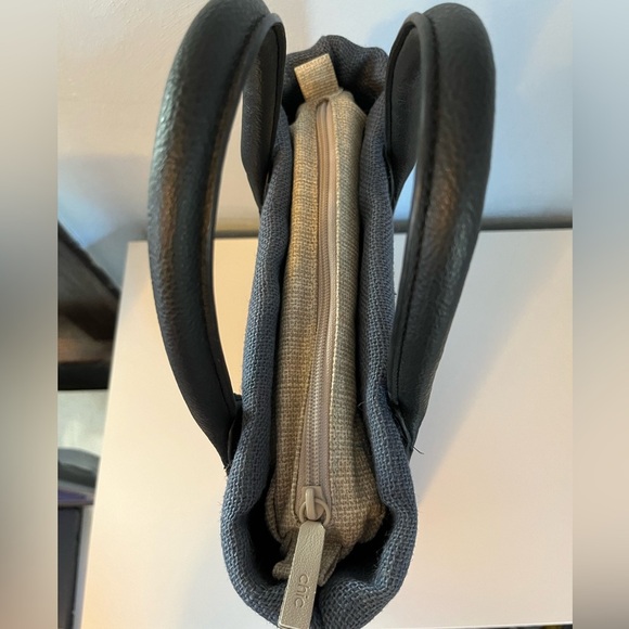 Red O Bag Shoulder Bag Double Handle Waterproof Purse Reusable Durable Basic - Picture 10 of 13